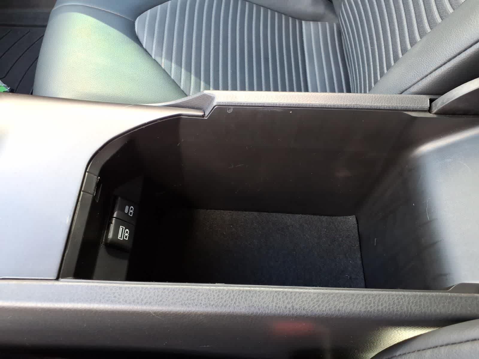 Thumbnail: 2024 Toyota Camry - 22