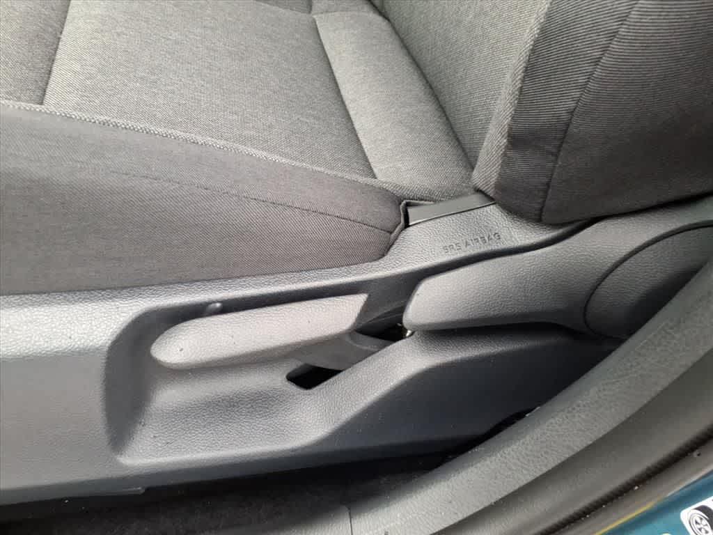 Thumbnail: 2025 Toyota Camry - 11