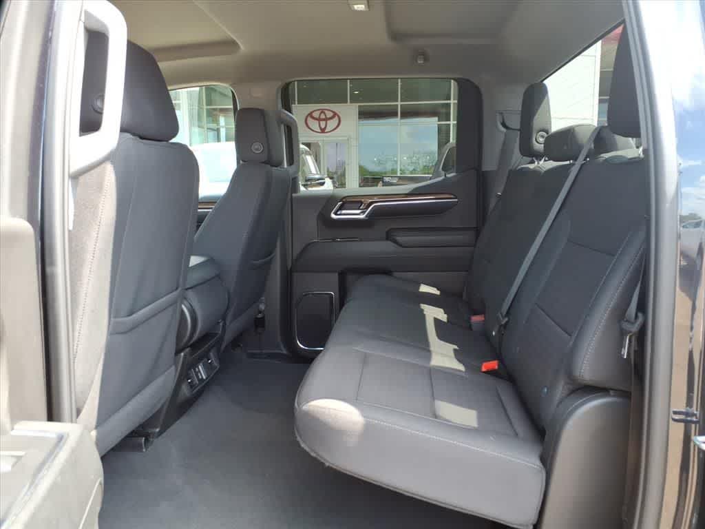 Thumbnail: 2024 Chevrolet Silverado 1500 - 27