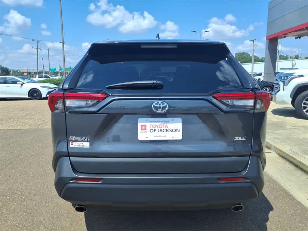 Thumbnail: 2024 Toyota RAV4 - 6