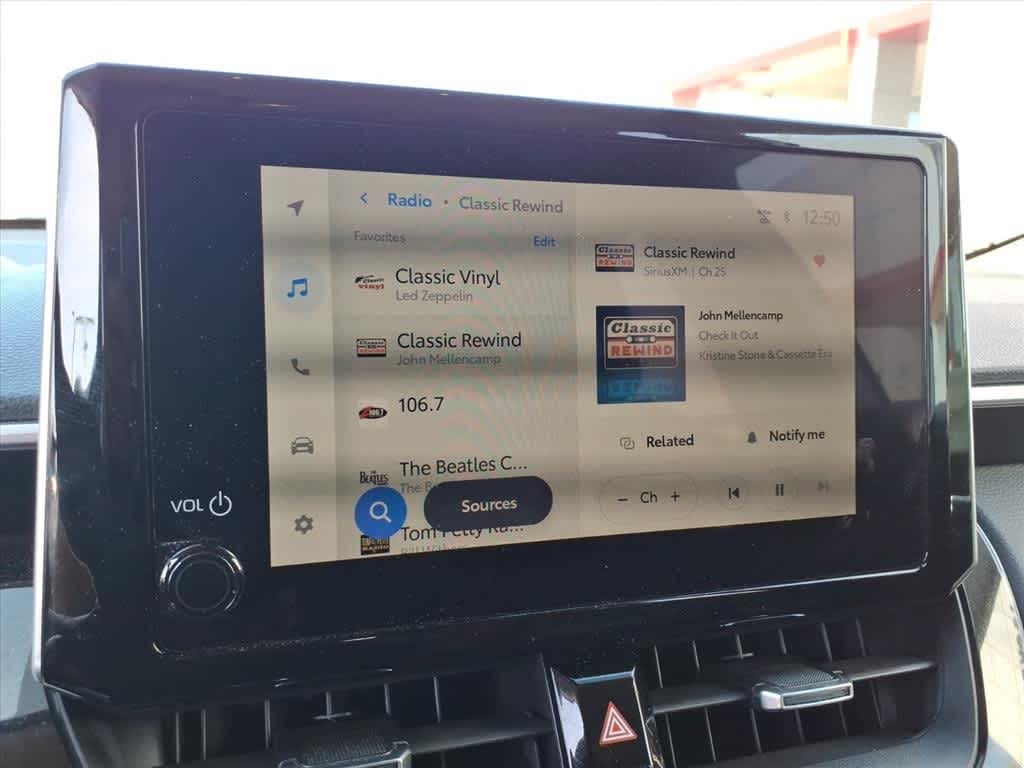 Thumbnail: 2023 Toyota Corolla Cross - 18