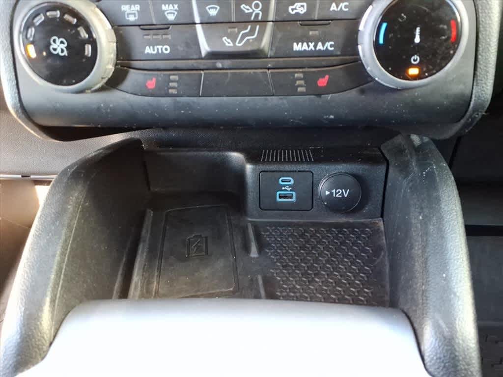 Thumbnail: 2022 Ford Bronco Sport - 22