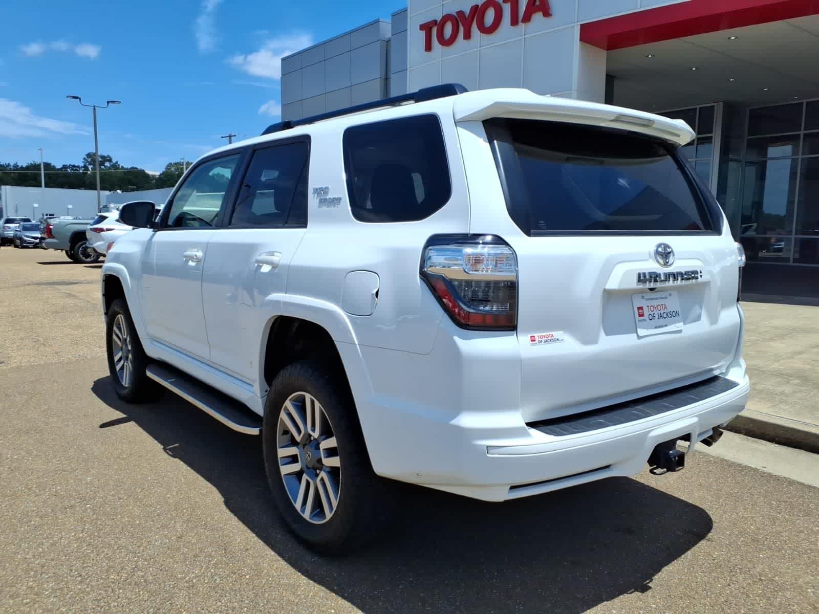 Thumbnail: 2023 Toyota 4Runner - 7