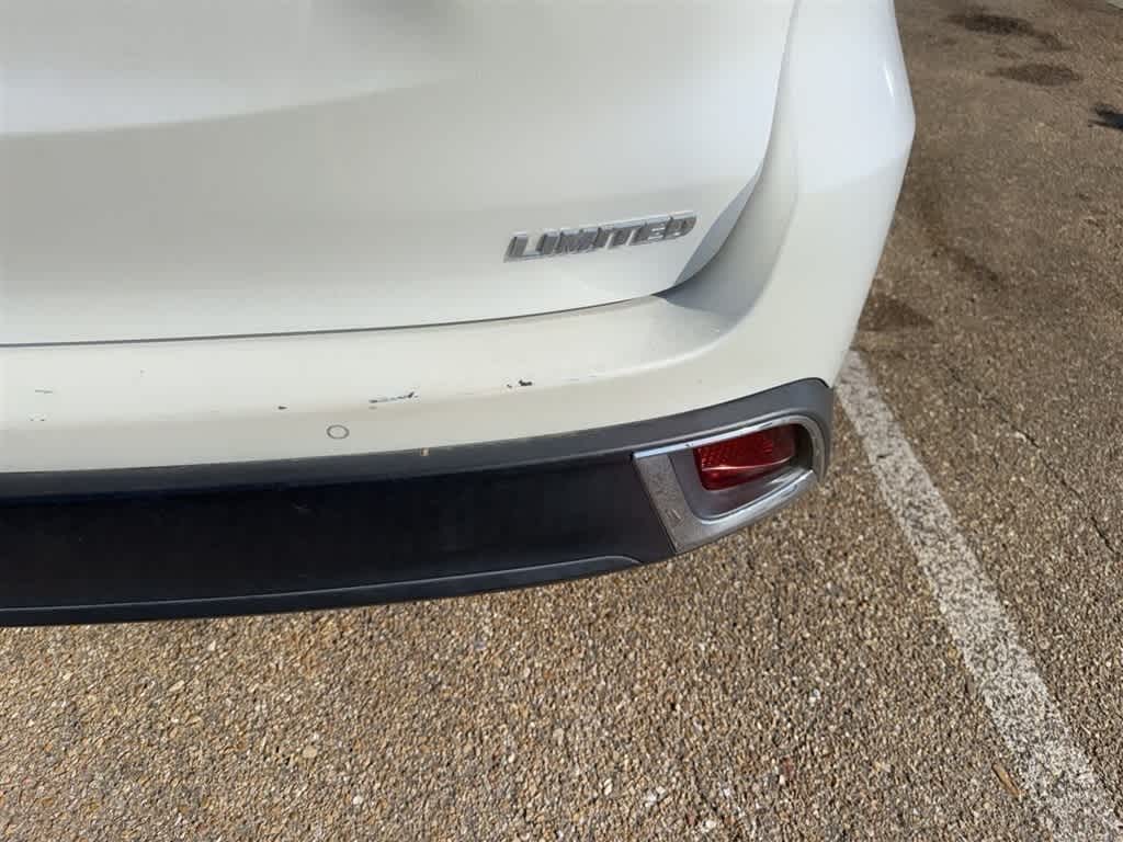 Thumbnail: 2018 Toyota Highlander - 6