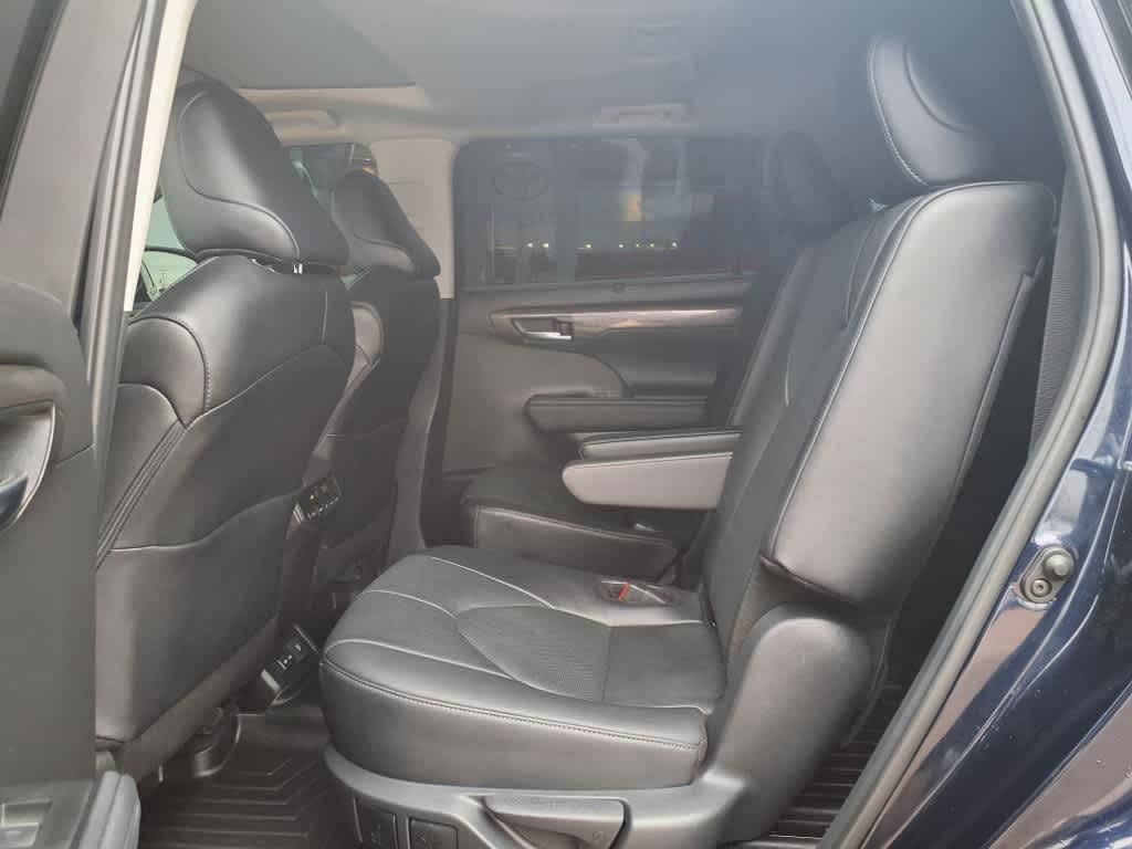 Thumbnail: 2024 Toyota Highlander - 26