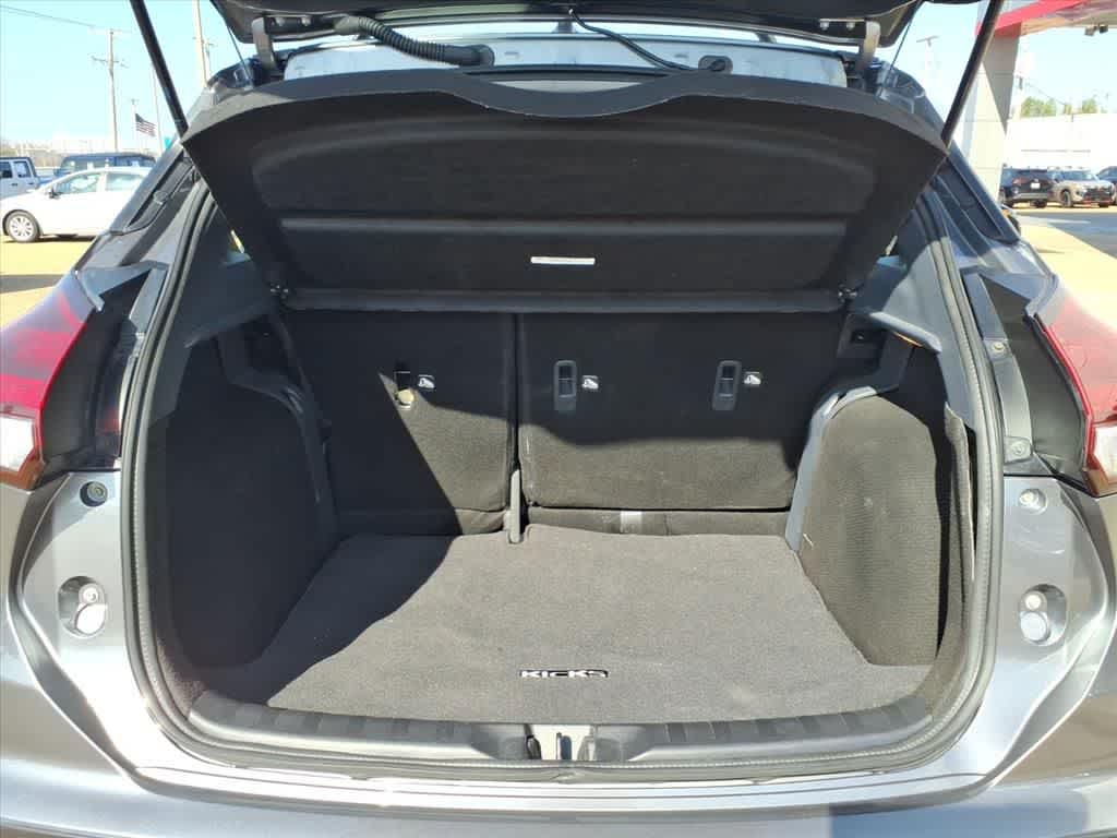 Thumbnail: 2024 Nissan Kicks - 8