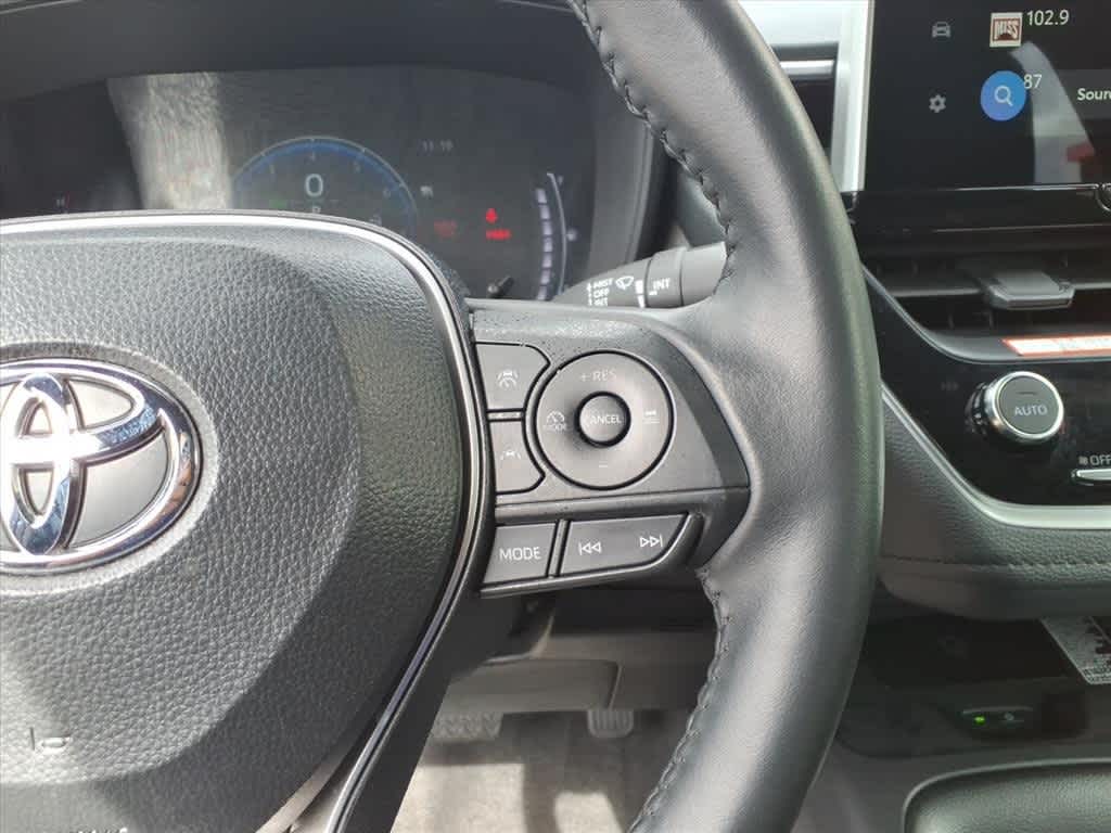 Thumbnail: 2025 Toyota Corolla - 15