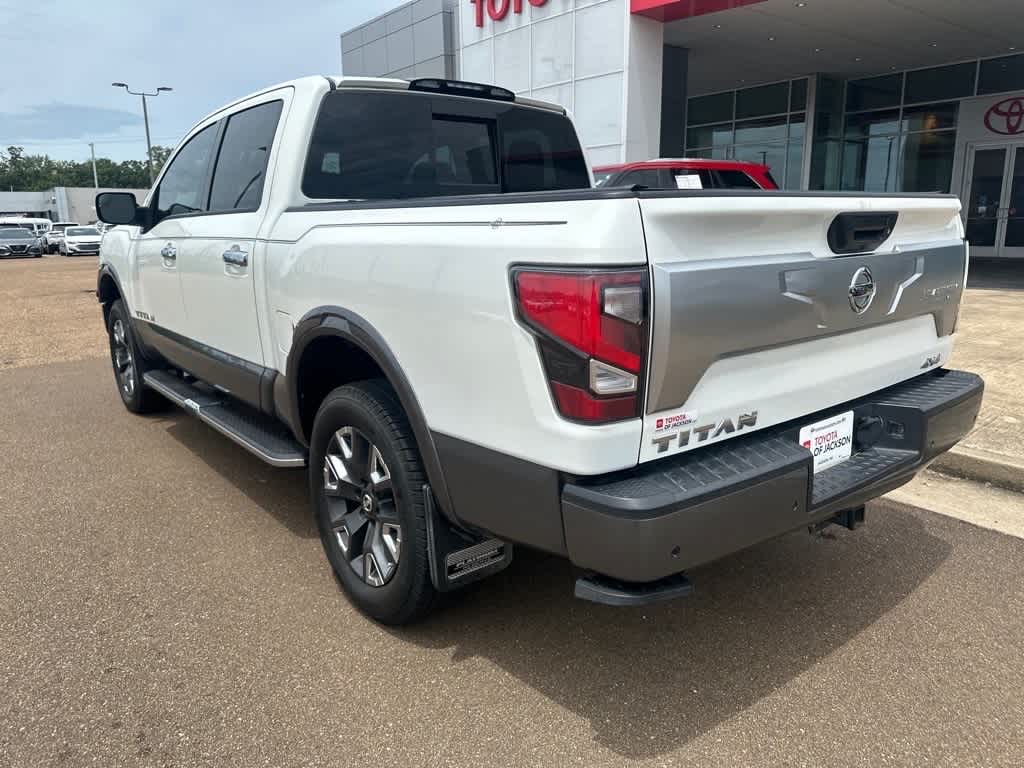 2021 Nissan Titan Platinum Reserve 7