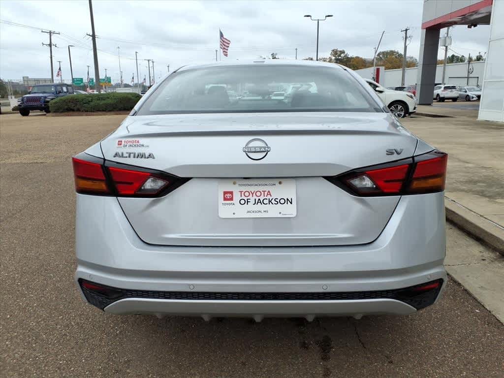 Thumbnail: 2024 Nissan Altima - 6