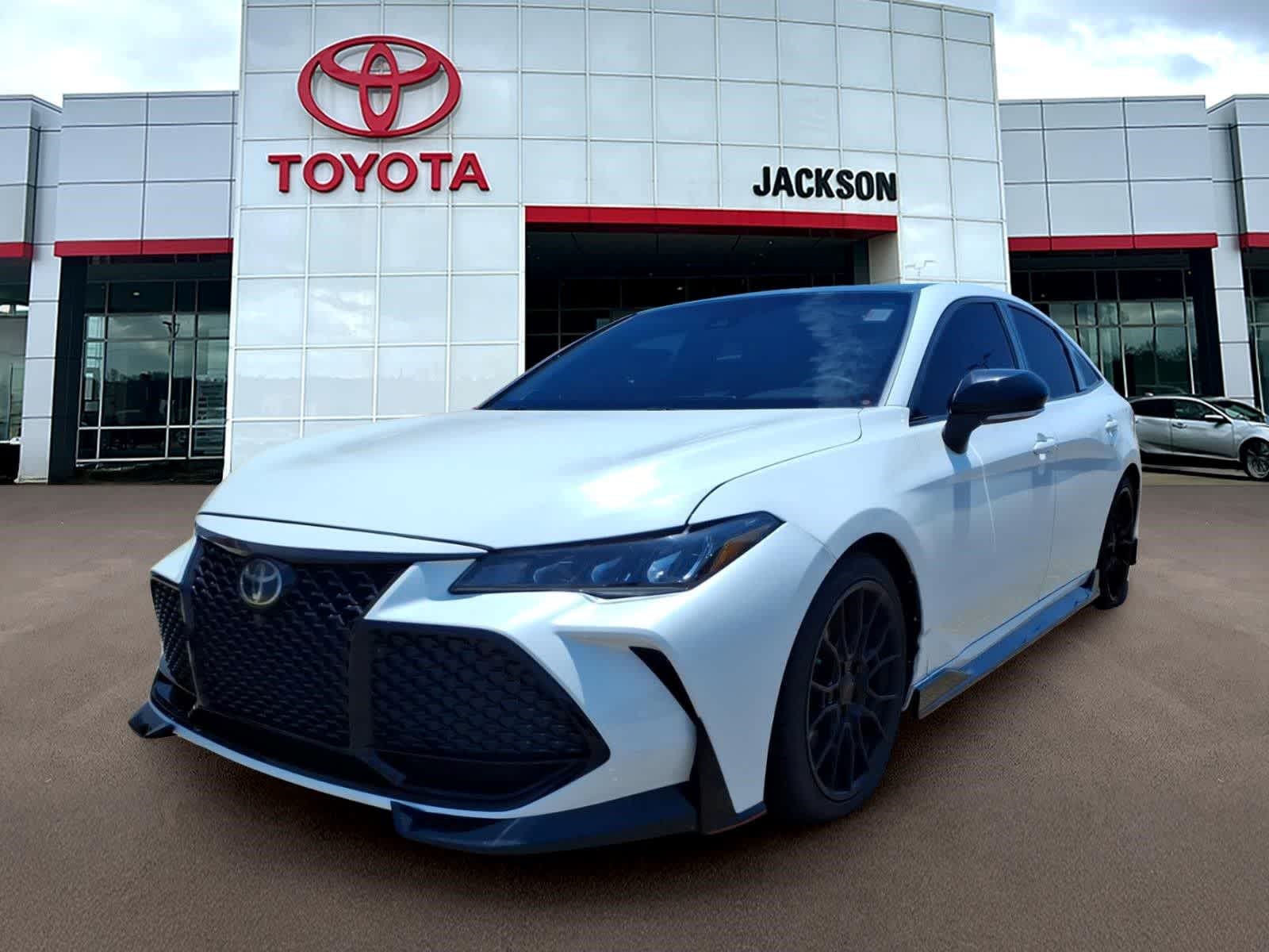 Thumbnail: 2021 Toyota Avalon - 1