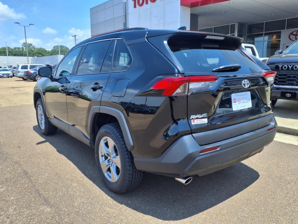 Thumbnail: 2024 Toyota RAV4 - 7