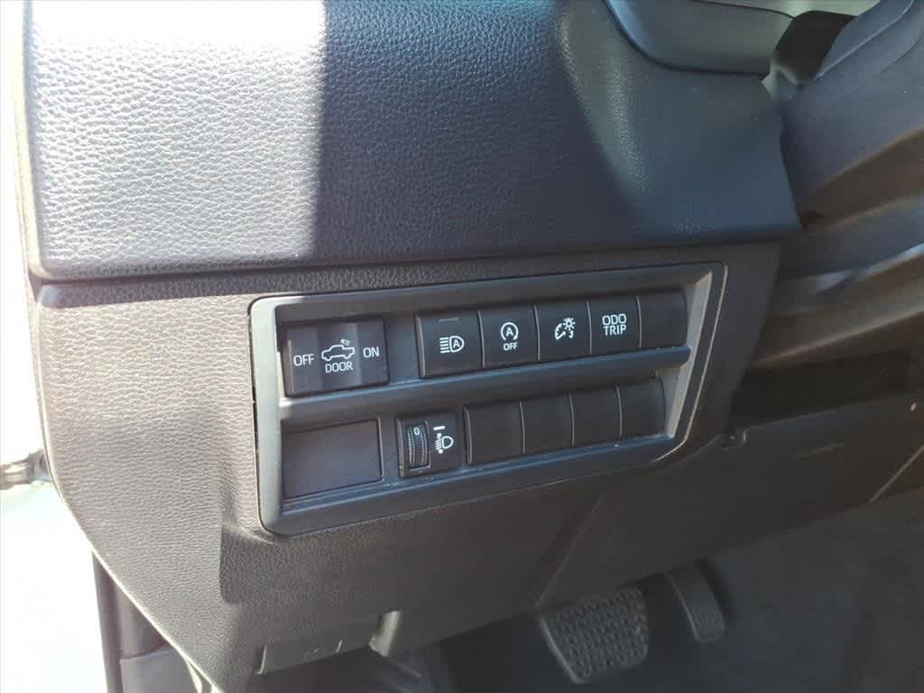 Thumbnail: 2024 Toyota Tundra - 13