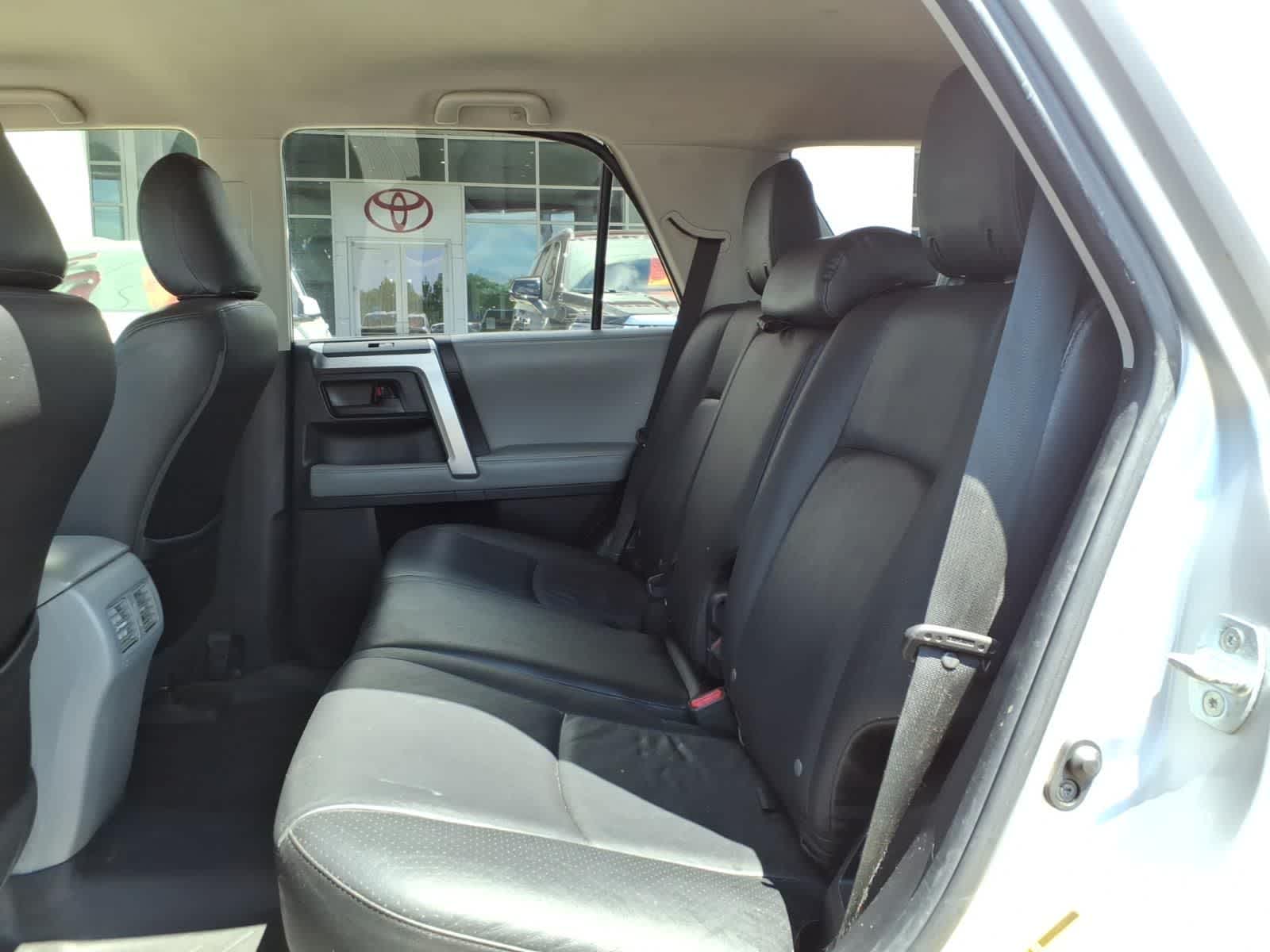 Thumbnail: 2013 Toyota 4Runner - 29