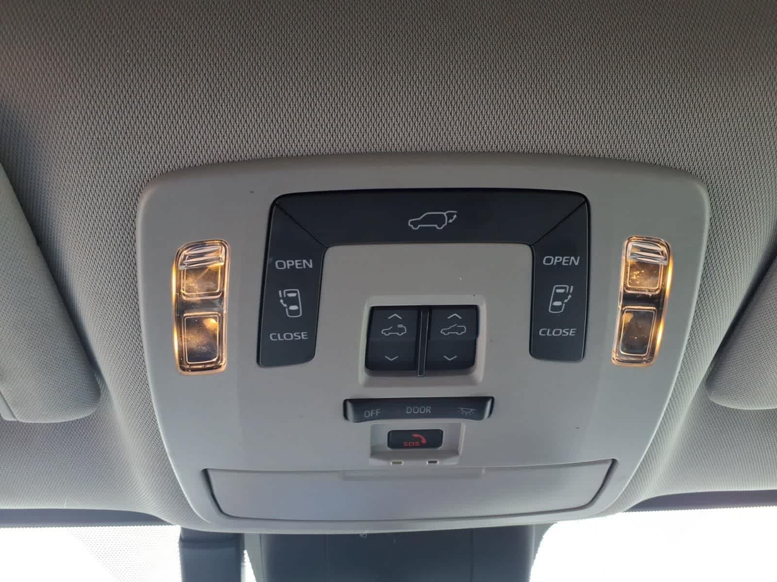 Thumbnail: 2025 Toyota Sienna - 24