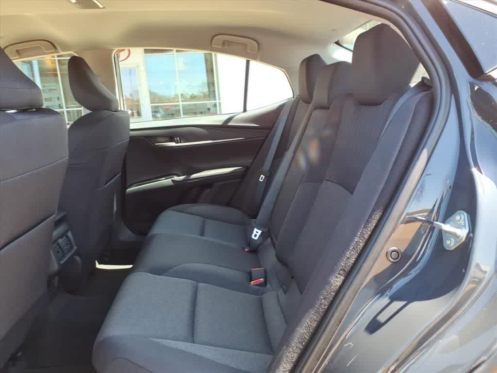 Thumbnail: 2026 Toyota Camry - 28