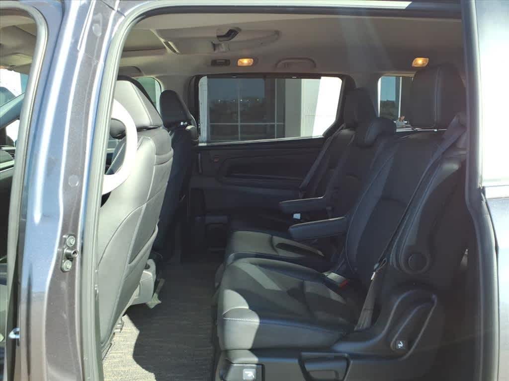 Thumbnail: 2022 Honda Odyssey - 26