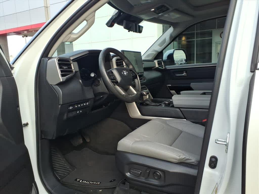 Thumbnail: 2024 Toyota Tundra - 27