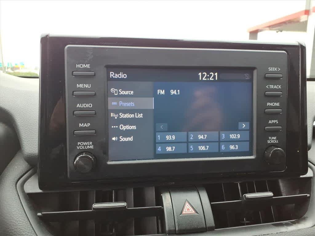 Thumbnail: 2019 Toyota RAV4 - 18