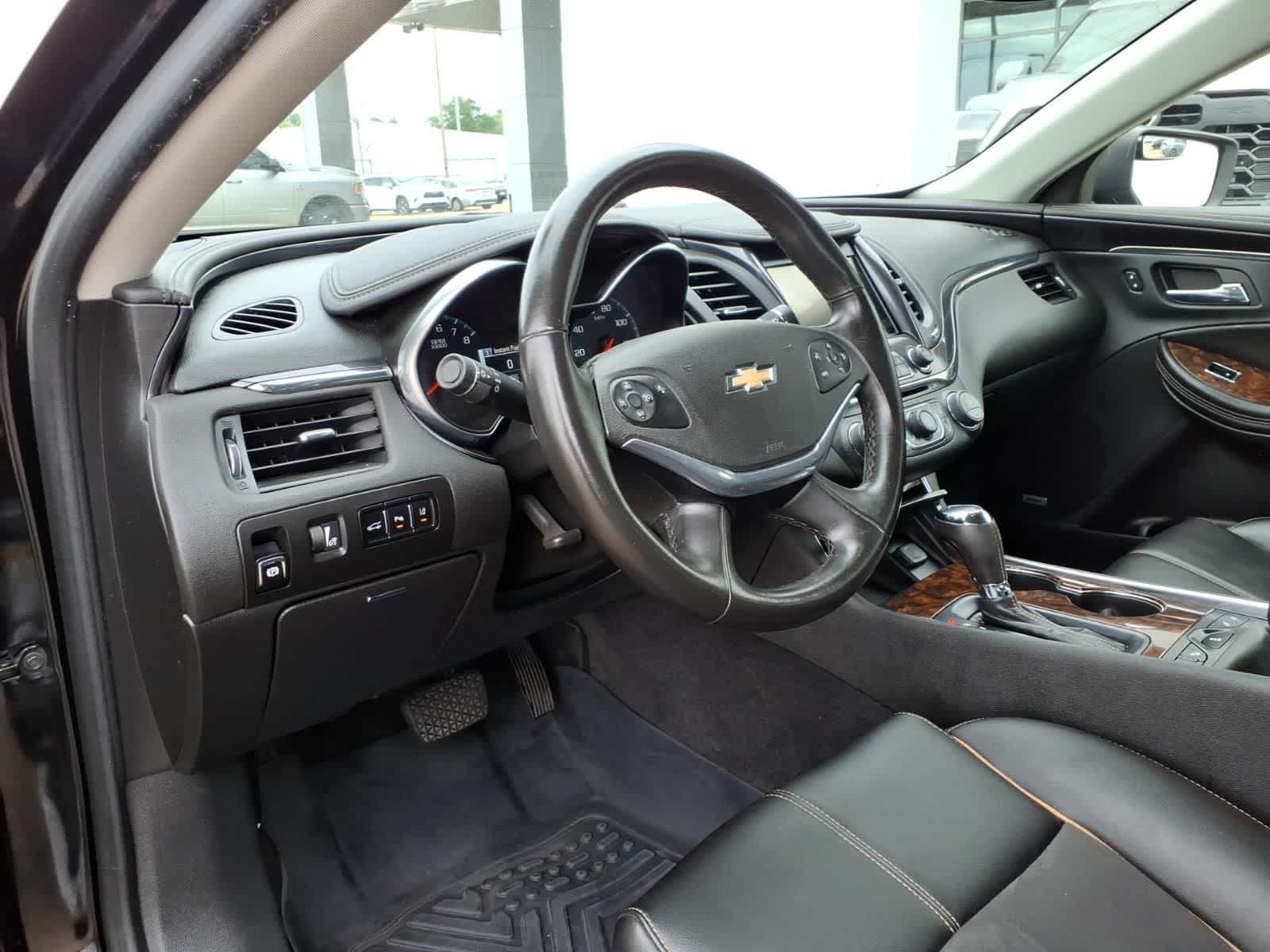 Thumbnail: 2014 Chevrolet Impala - 10