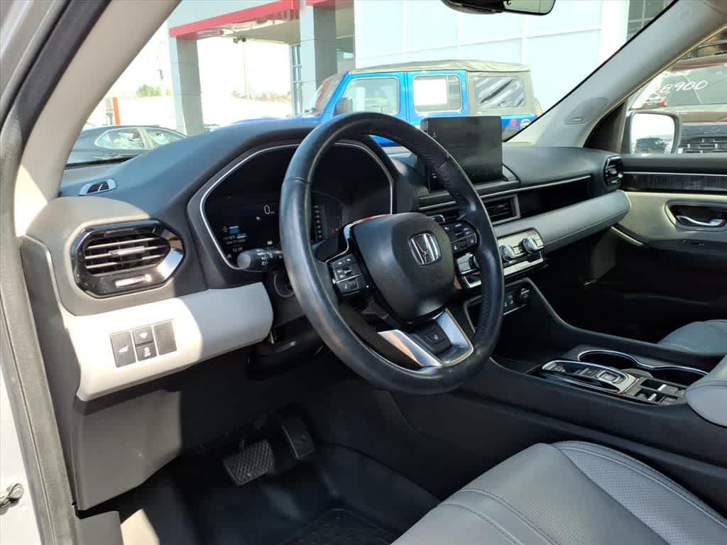 Thumbnail: 2025 Honda Pilot - 11