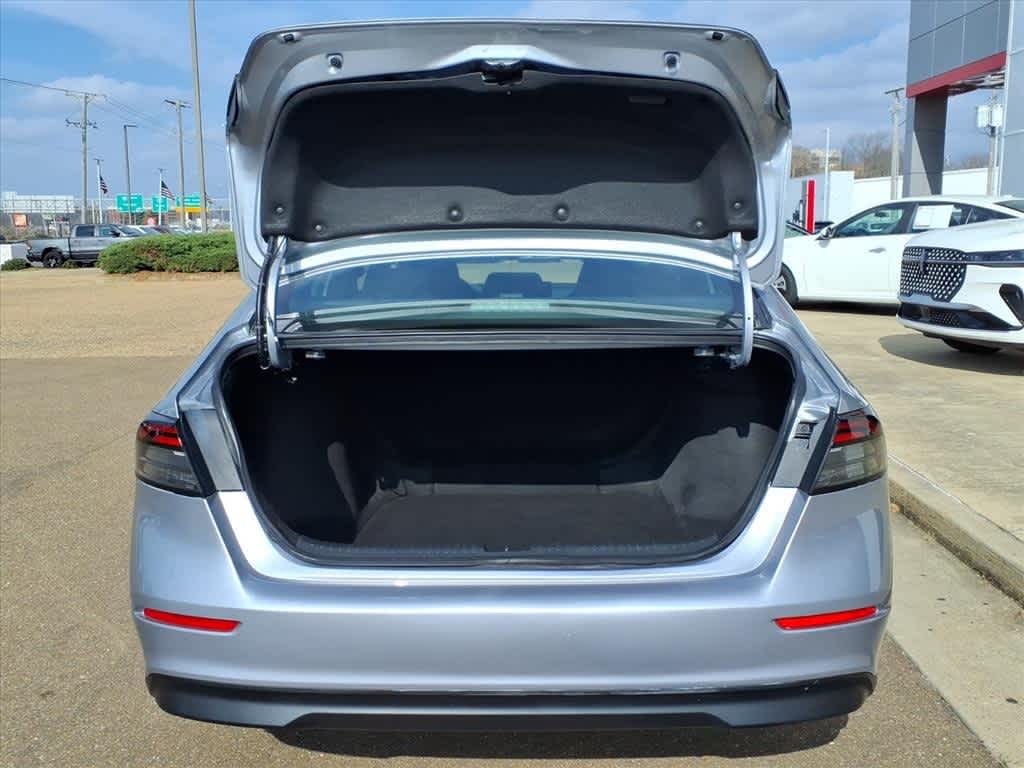 Thumbnail: 2023 Honda Accord - 8