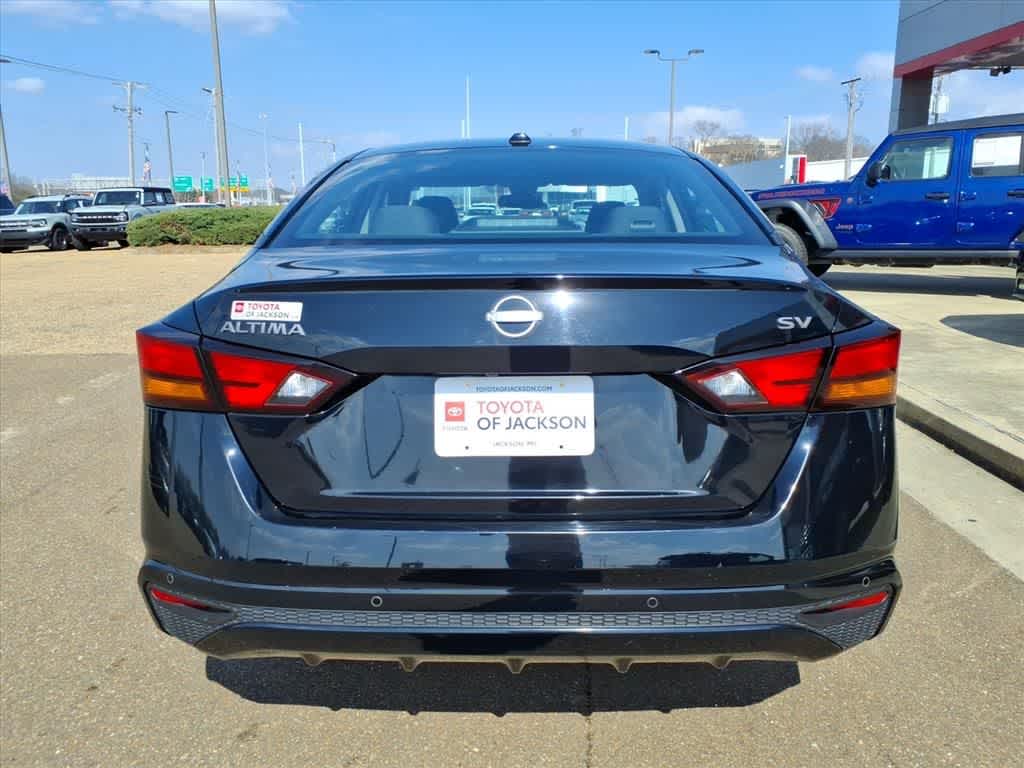 Thumbnail: 2024 Nissan Altima - 6