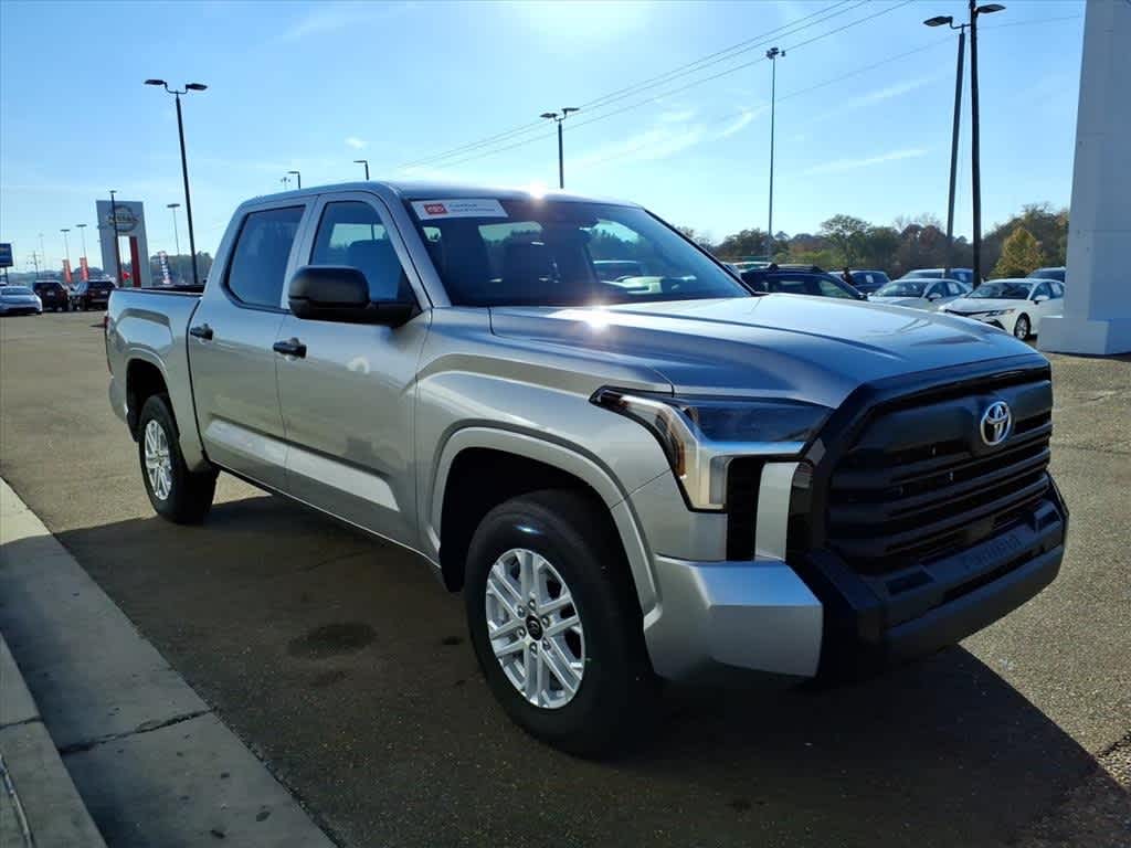 Thumbnail: 2025 Toyota Tundra - 3