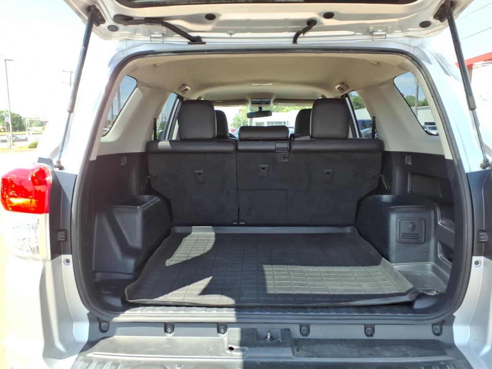 Thumbnail: 2013 Toyota 4Runner - 8