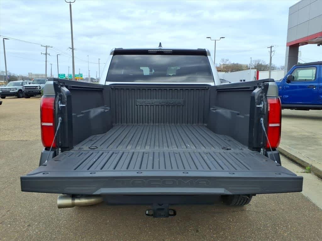 Thumbnail: 2024 Toyota Tacoma - 8