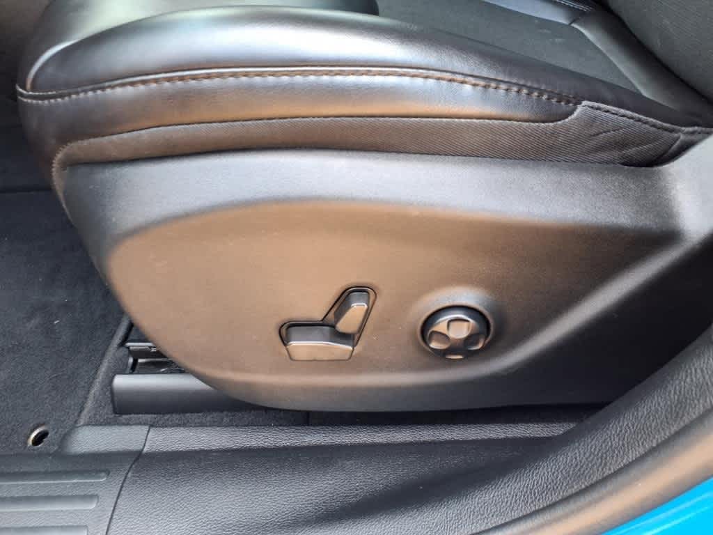 Thumbnail: 2021 Jeep Cherokee - 11