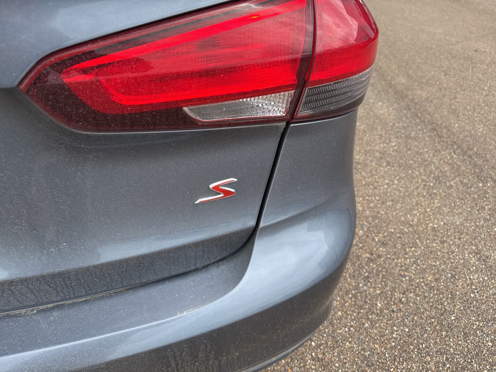 Thumbnail: 2017 Kia Forte - 6