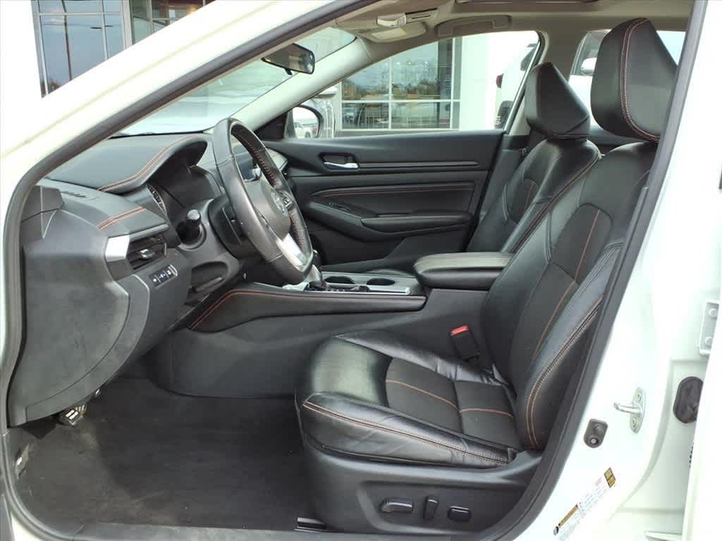 Thumbnail: 2022 Nissan Altima - 24