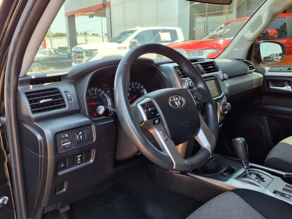 Thumbnail: 2019 Toyota 4Runner - 11