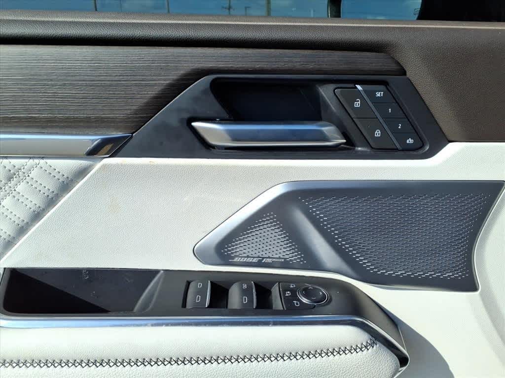 Thumbnail: 2025 GMC Acadia - 14