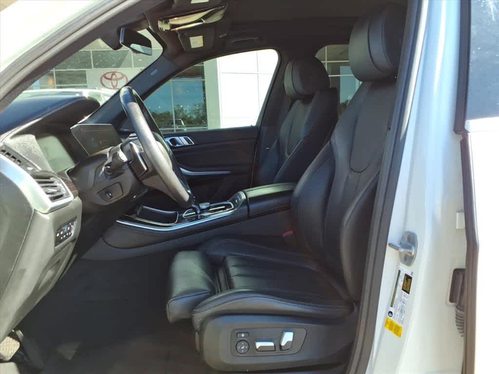 Thumbnail: 2021 BMW X5 - 25