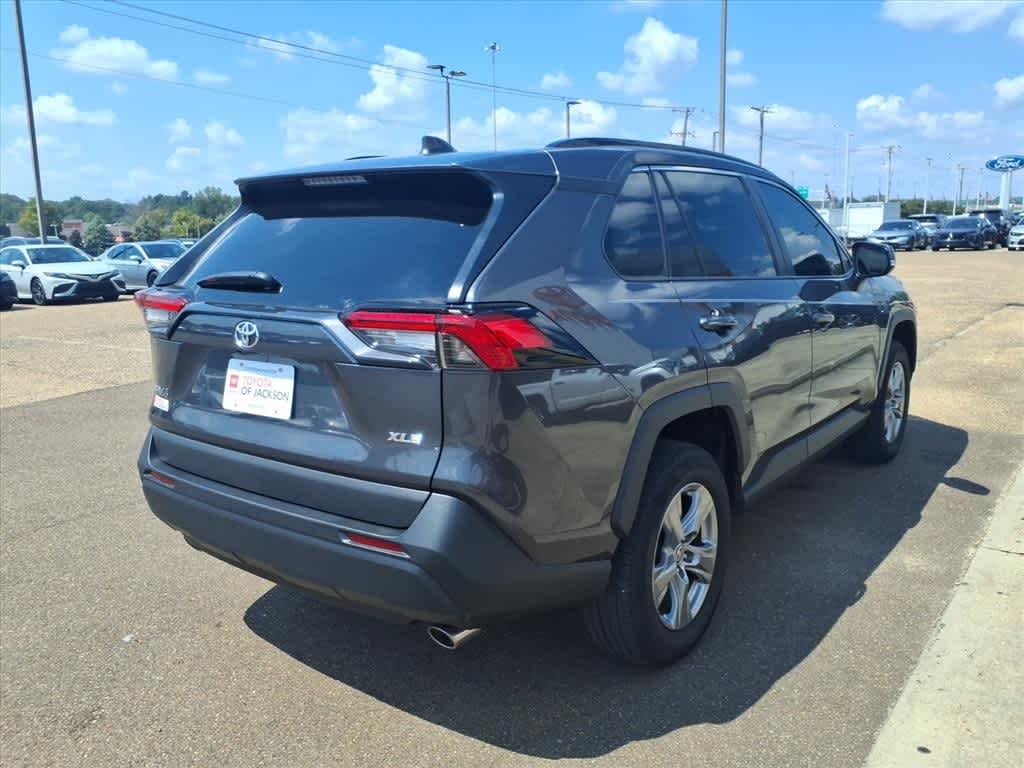 Thumbnail: 2024 Toyota RAV4 - 5