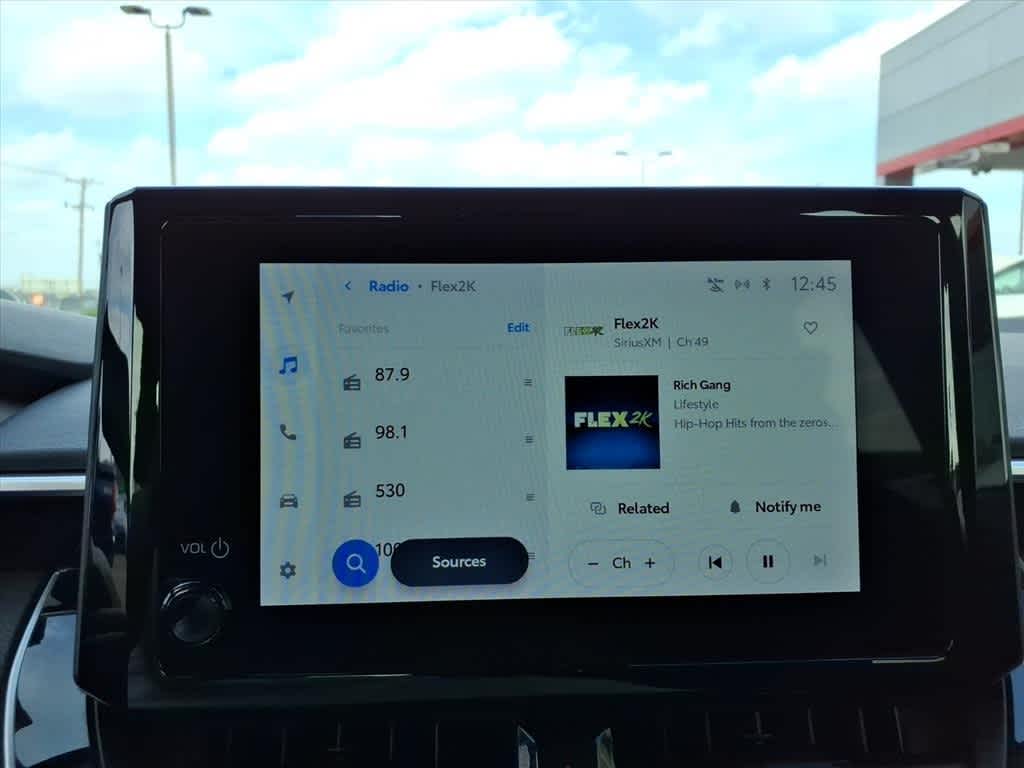 Thumbnail: 2023 Toyota Corolla - 18