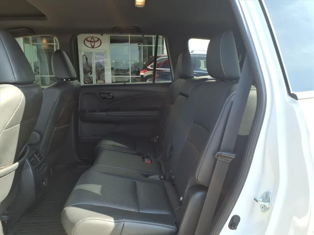 Thumbnail: 2023 Honda Passport - 28