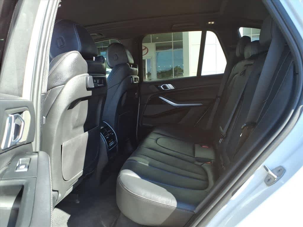 Thumbnail: 2021 BMW X5 - 27