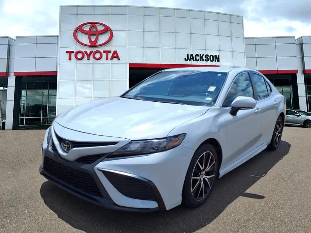 2023 Toyota Camry SE -
                  Jackson, MS