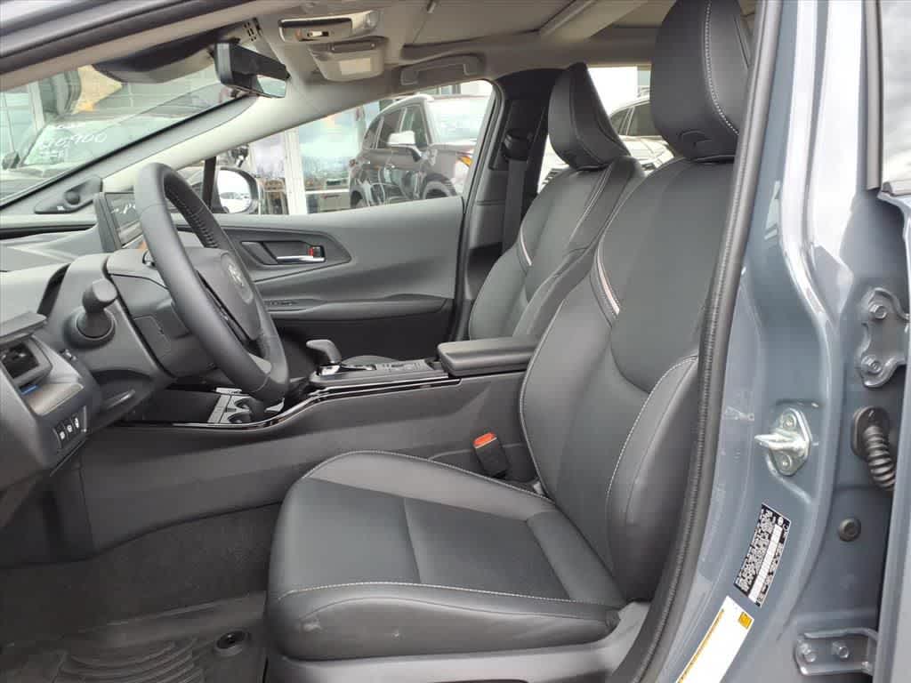 Thumbnail: 2025 Toyota Prius - 26