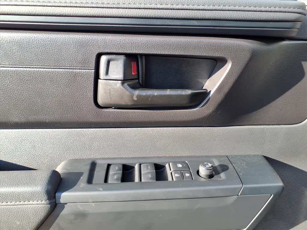 Thumbnail: 2025 Toyota Tundra - 11