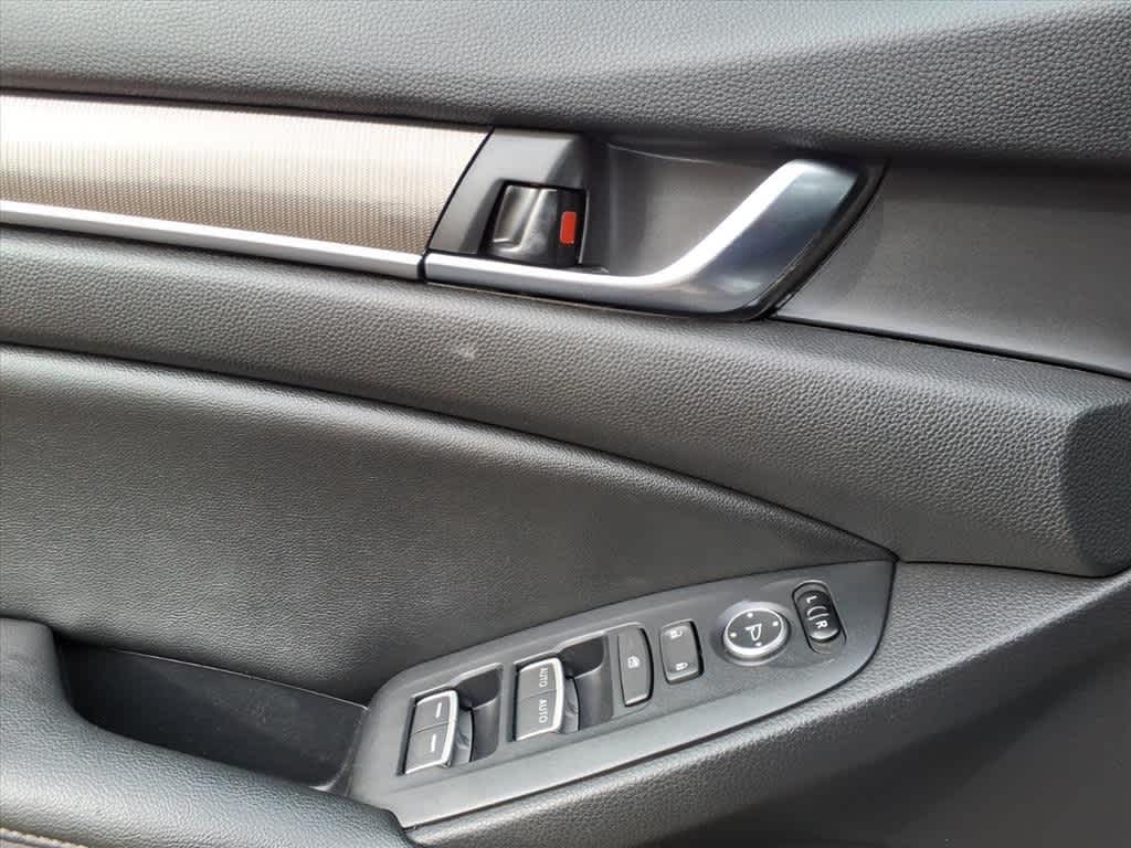 Thumbnail: 2019 Honda Accord - 12