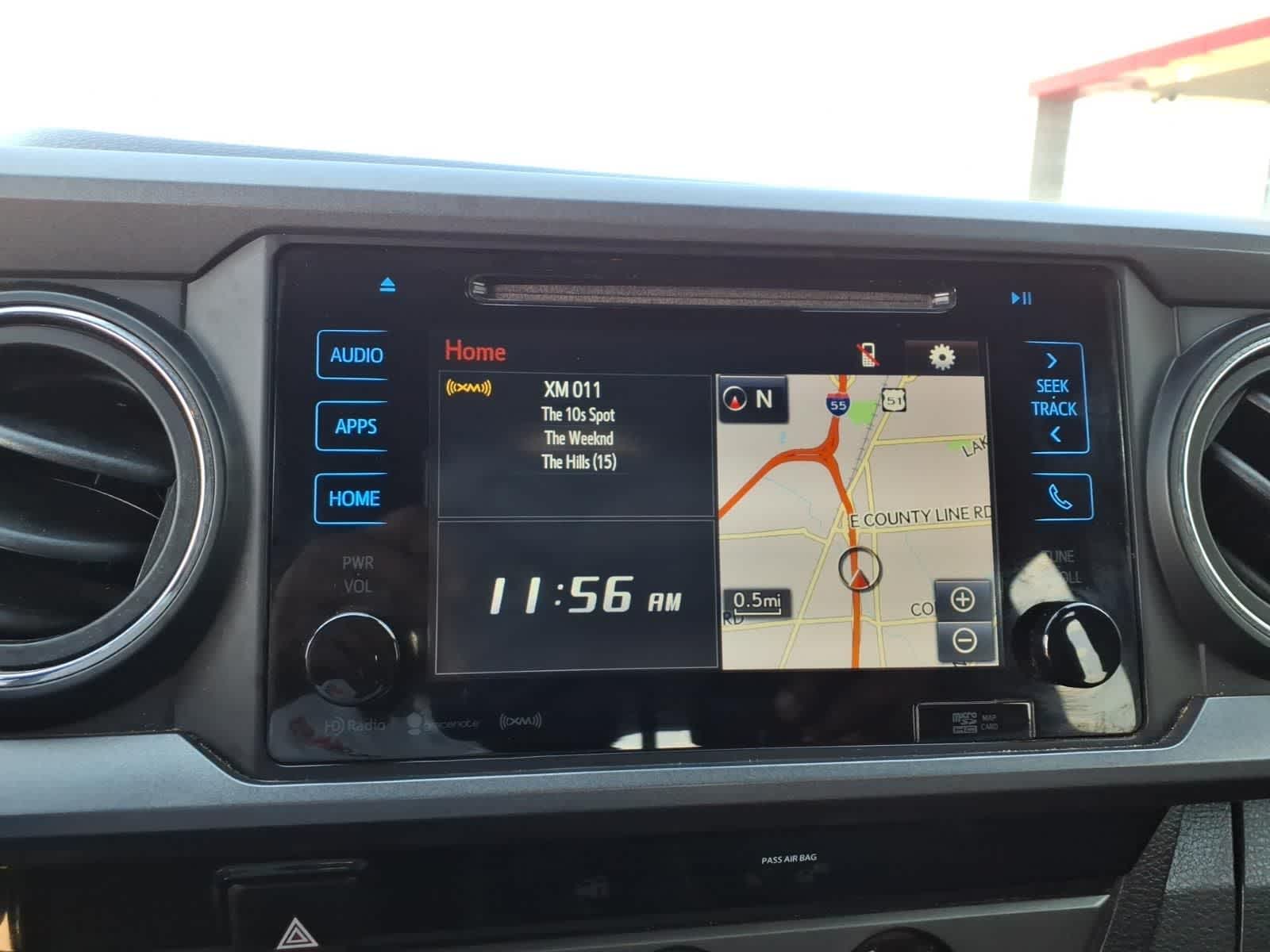 Thumbnail: 2018 Toyota Tacoma - 19