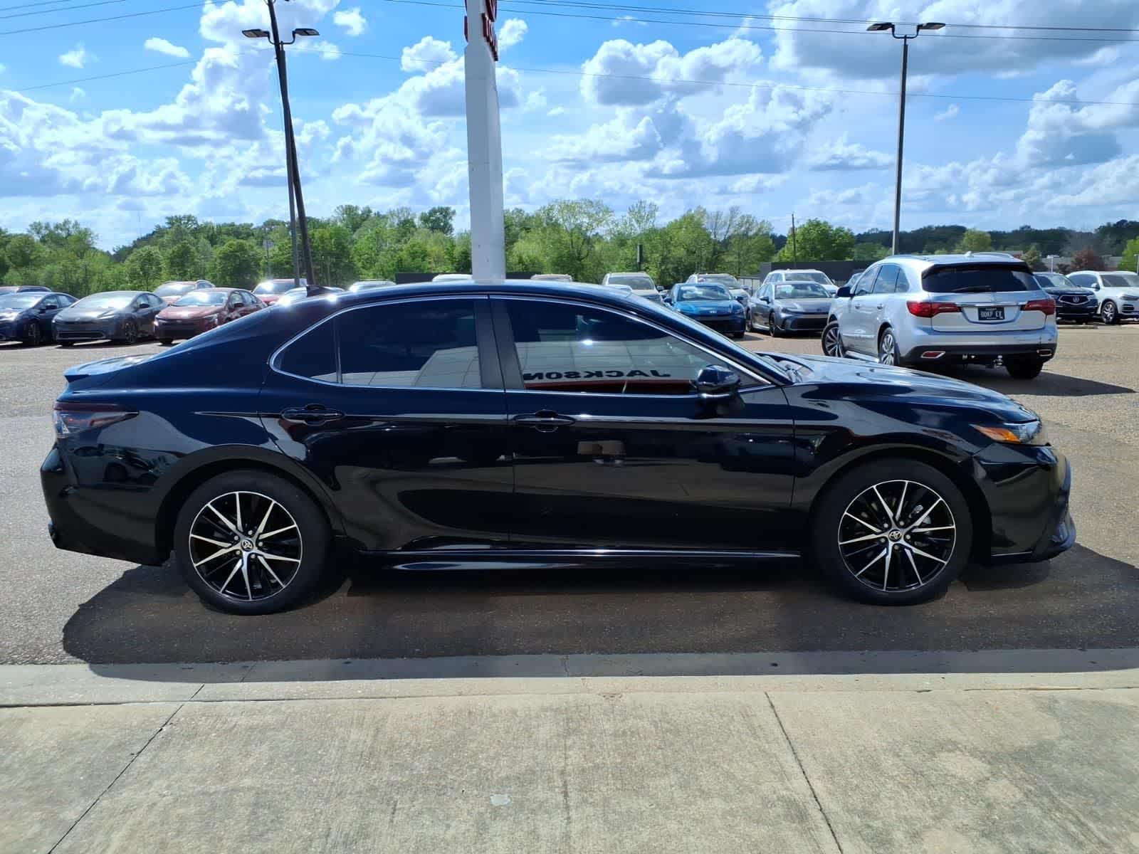 Thumbnail: 2024 Toyota Camry - 4