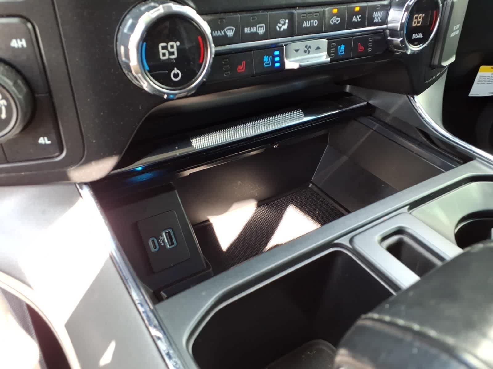 Thumbnail: 2021 Ford F-150 - 21