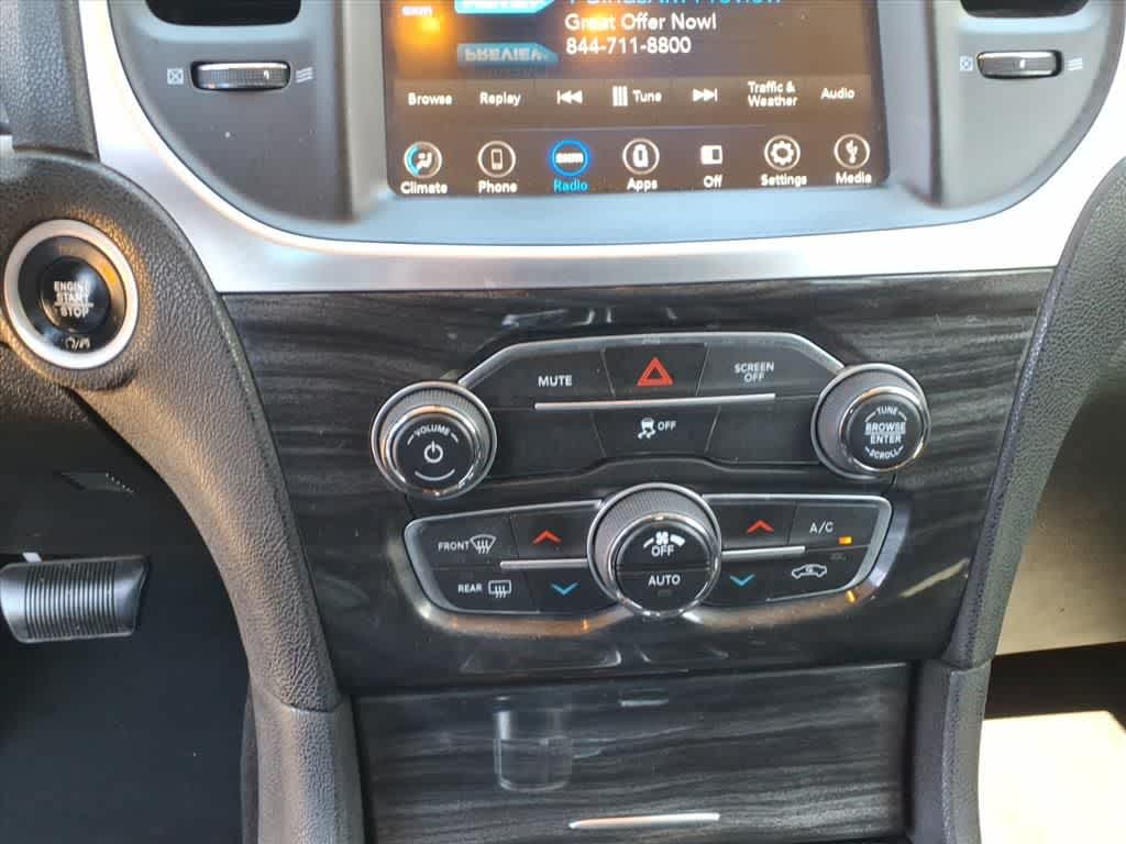 Thumbnail: 2019 Chrysler 300 - 19