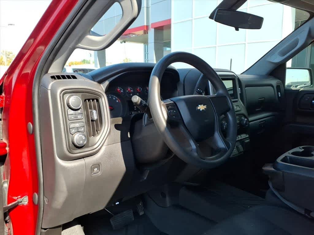 Thumbnail: 2021 Chevrolet Silverado 1500 - 11