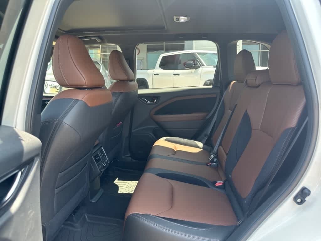 2025 Subaru Forester Touring 27