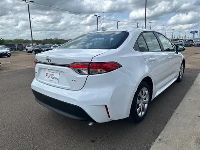 Thumbnail: 2024 Toyota Corolla - 5